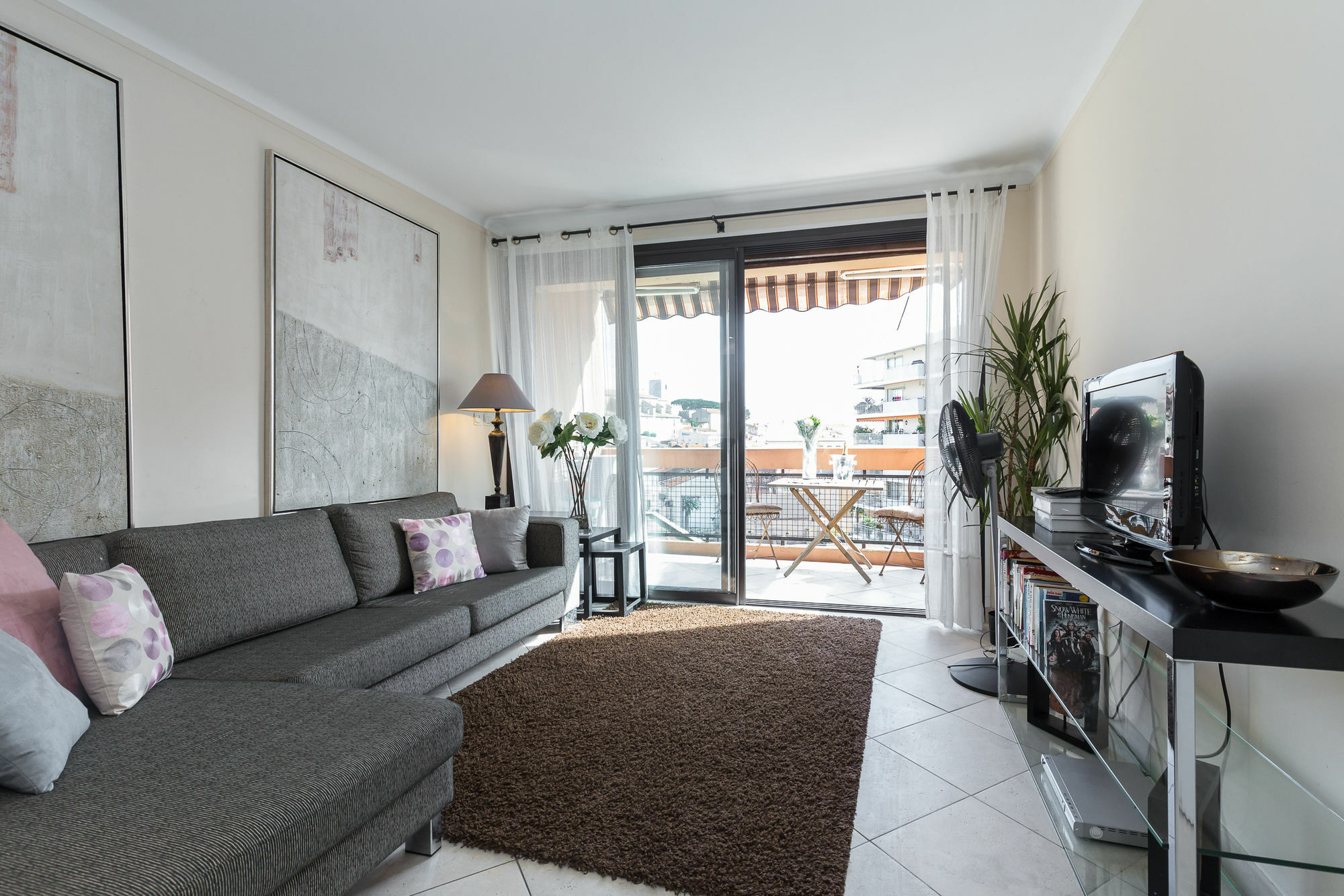Modern 3 Bedroom, 3 Bathroom Accommodation Near Cannes Old Town Walking Distance To Palais 330 Buitenkant foto
