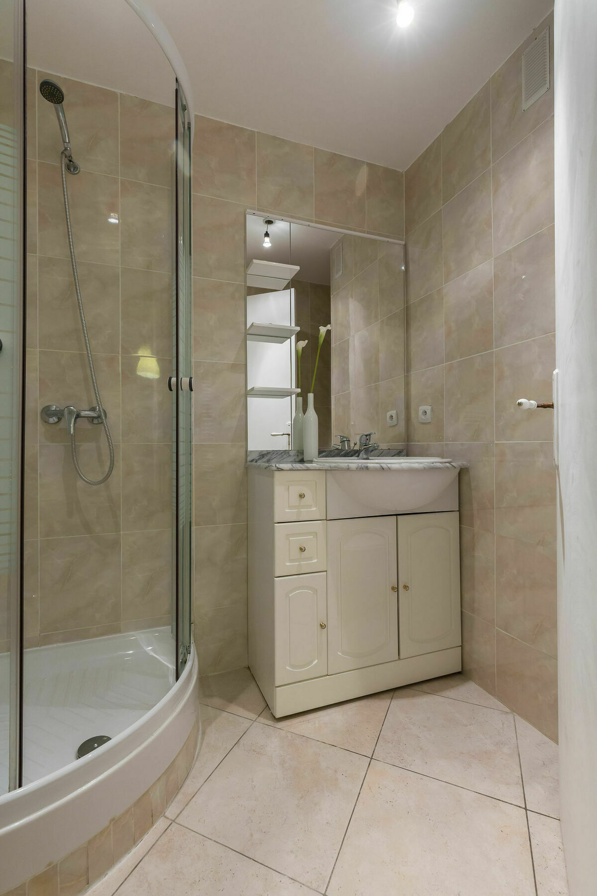 Modern 3 Bedroom, 3 Bathroom Accommodation Near Cannes Old Town Walking Distance To Palais 330 Buitenkant foto